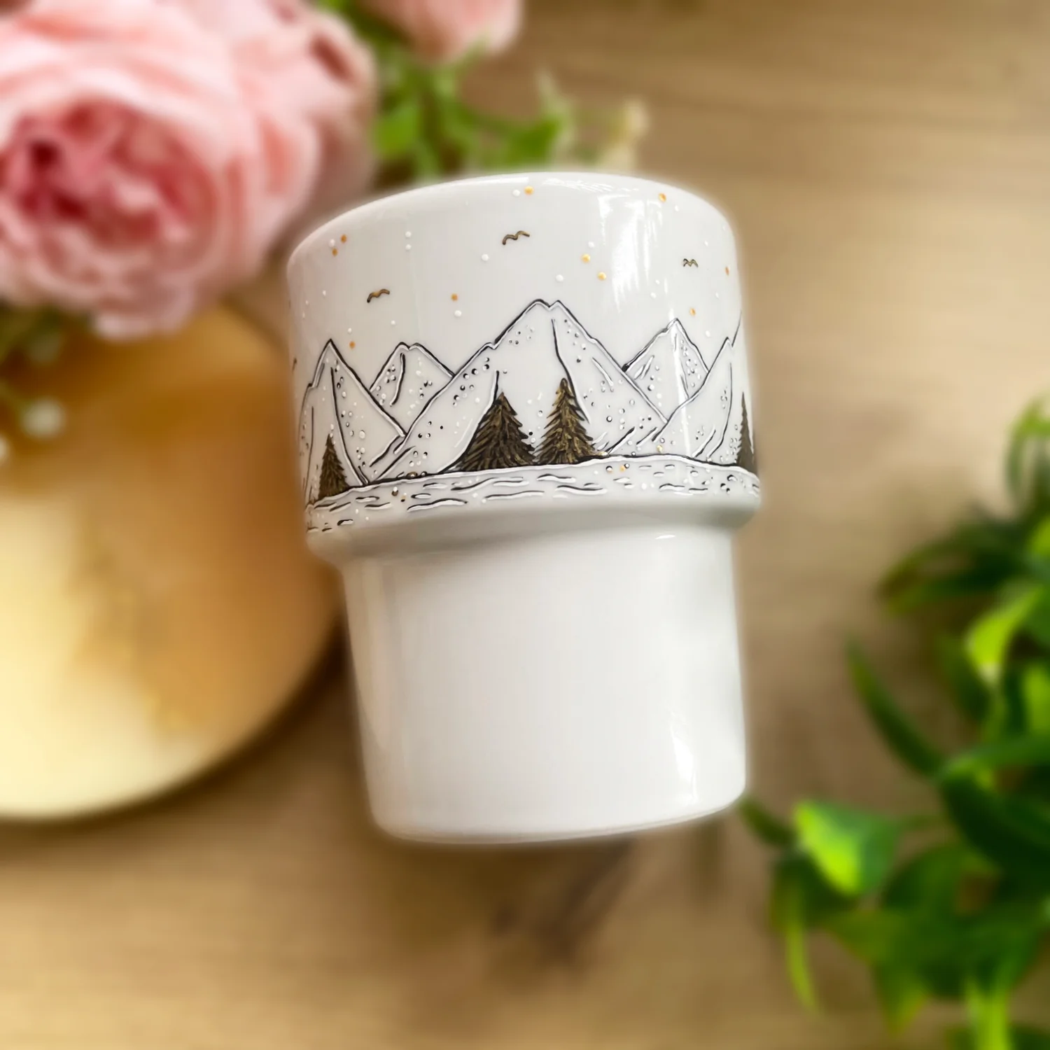 Kubek górskie wędrówki bez ucha 300ml